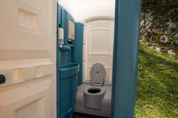 Best Sanitation services for porta potties  in Fairhope, PA